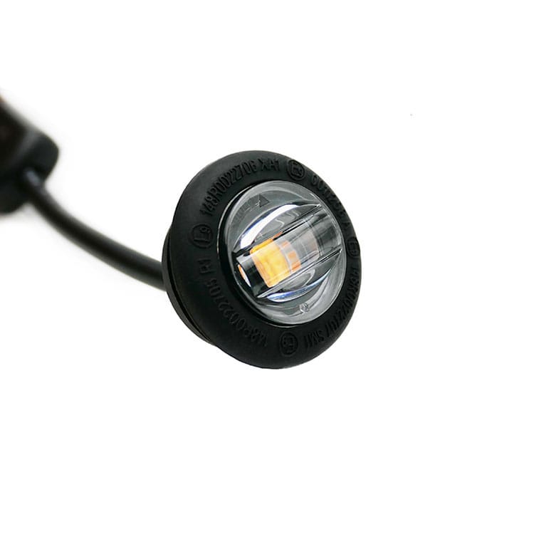 W jaki sposób wielofunkcyjny kierunkowskaz LED poprawia widoczność na drodze